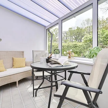 2 Bed In Sz188 Holiday home *
