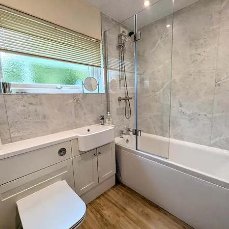 Дом отдыха 2 Bed In Oc-sz188 *