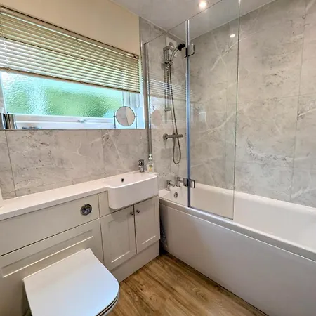 2 Bed In Oc-sz188 Кесвик